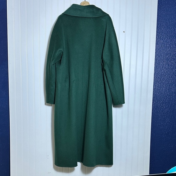 Lafayette 148 New York Yara Cashmere
Coat XXL. - Picture 10 of 14